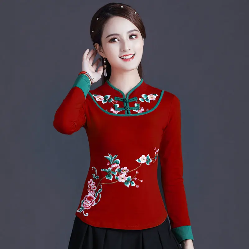 2024 Traditional Chinese Clothing Women Cheongsam Top Embroidery Mandarin Collar Vintage Shirt Blouse Ladies Chinese Top V1910