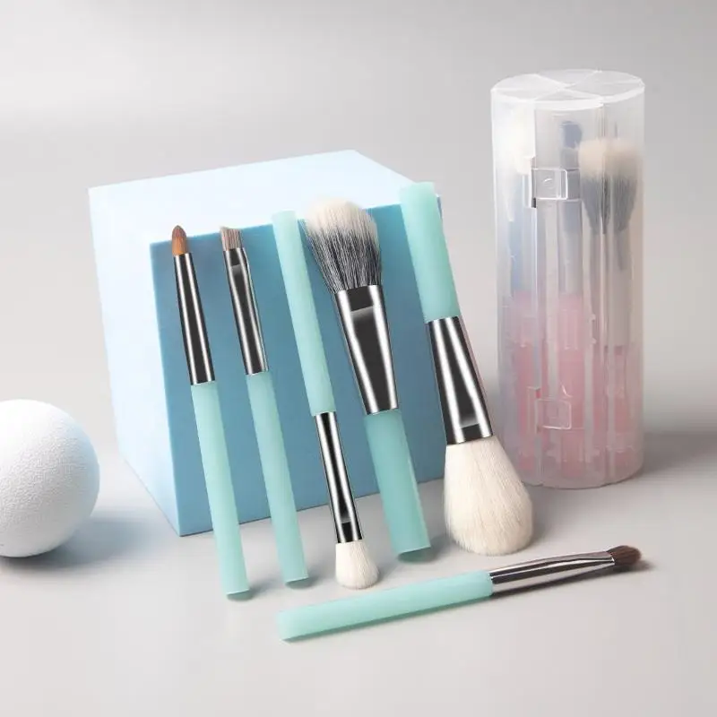 Mini Size Portable 6 Piece Makeup Brush Set with Soft Bristles Roll Up Holder for Professional Makeup Look