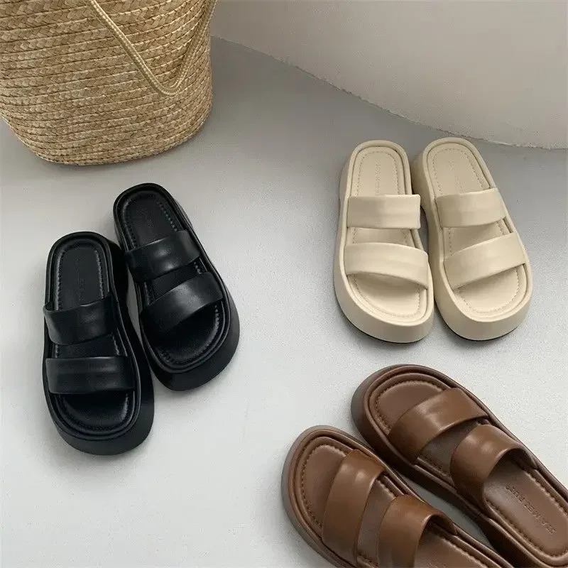 Summer fashion paragraph casual one-piece slippers with sponge cake thick sole small and tall comfortable sandals