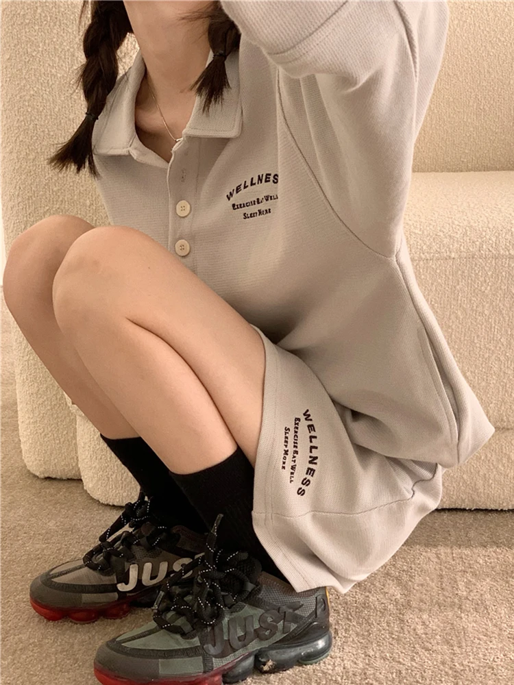 2 Piece Sweatshirts Tops and Skirts Women Fall Fashion Embroidered Letter Suits Polo Pullovers Elastic Waist Skirt Sets Grey
