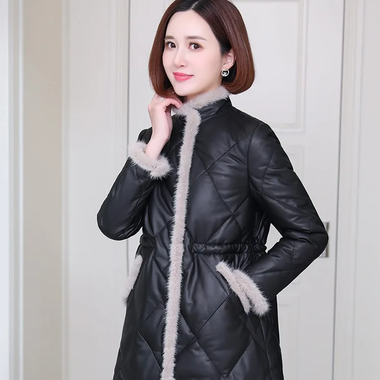 

Haining genuine leather down jacket, sheepskin women's mid length winter new fashionable loose fitting mink fur jacket