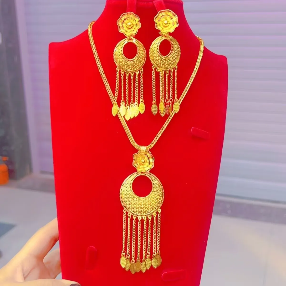 

UK New 24K Gold Plated Necklace Earrings for Romantic Wedding Engagement Party Jewelry Set for Lovers YY10868