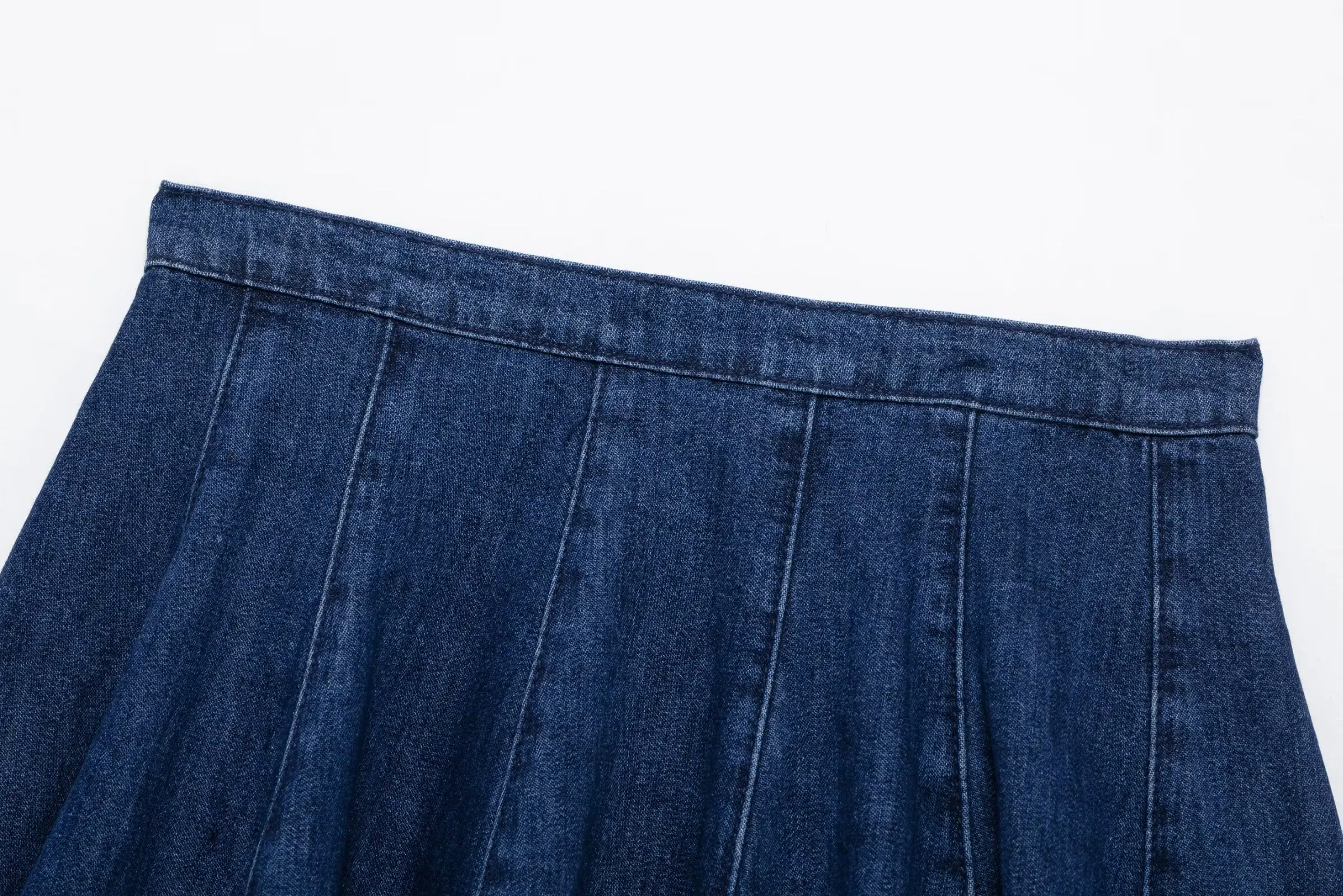 تنورة Zevity 2024 للسيدات غير رسمية ذات ثنيات كبيرة من قماش الدنيم تنورة صغيرة Faldas Mujer جينز نسائي بسحاب خلفي QUN9203