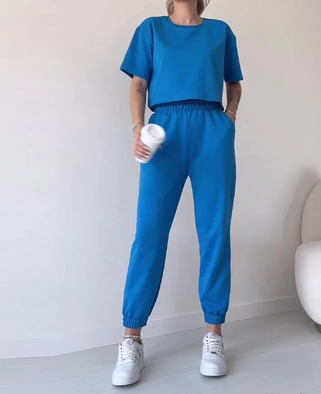 

Two Piece Set Women Outfit 2023 Summer Fashion Solid Color Casual Round Neck Short Sleeve Crop Top & High Waist Pocket Pants Set