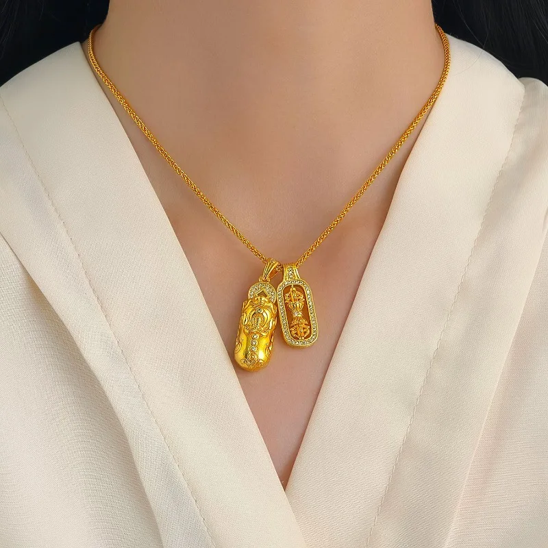

Light luxury 9999 24K real gol Pixiu King Kong pestle pendant necklace fashion ancient senior sense fold wear clavicle chain