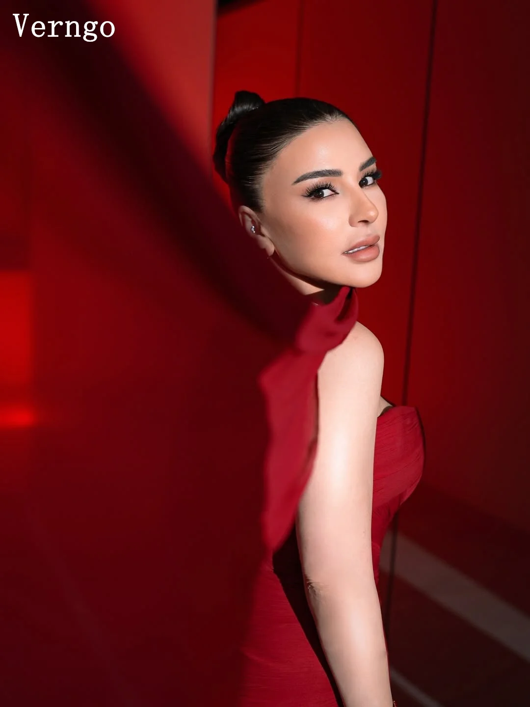 Verngo-vestido de noche de gasa rojo, escote en forma de corazón, sirena, vestidos para ocasiones formales, abertura lateral, corte Sexy, vestidos de graduación personalizados