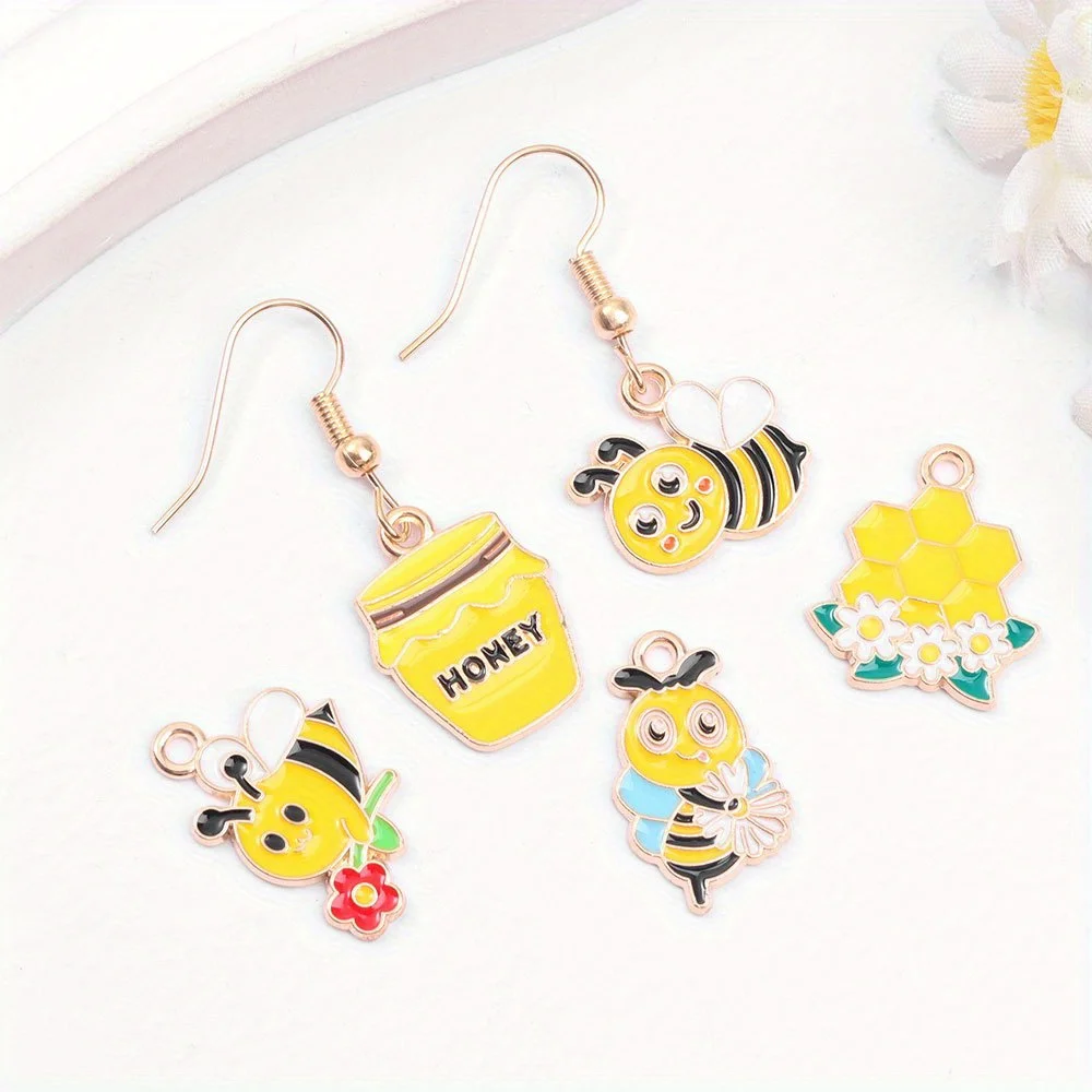 3/7/13 قطعة المعلقات على شكل نحلة صفراء وخلية النحل ، أقراط قلادة ذاتية الصنع ، إكسسوارات تزيين هدايا عيد الحب والهالوين