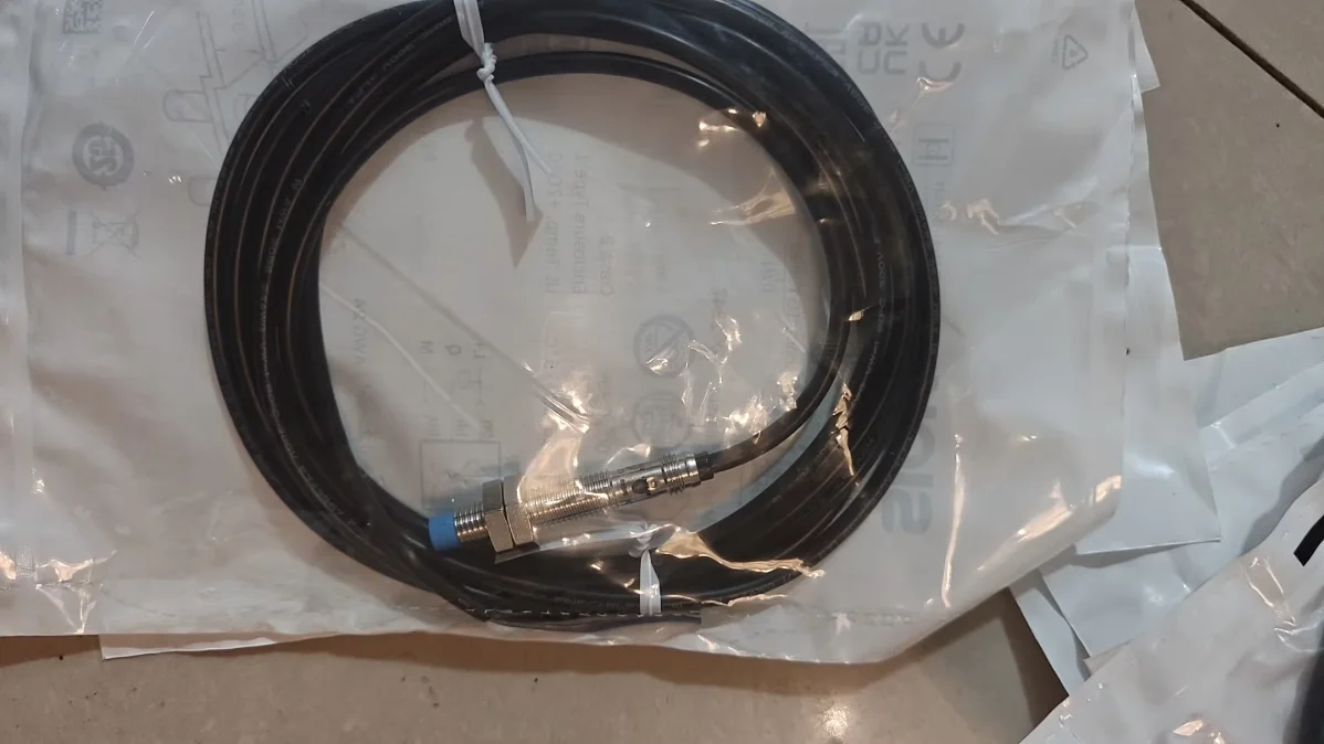 SICK proximity switch IME08-04NNSZW2S, made in Malaysia, order number 1040896, brand new and original