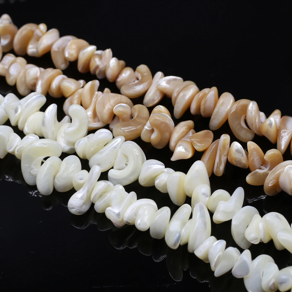 قذيفة الطبيعية غير النظامية فضفاض الخرز Charms DIY بها بنفسك النساء الرجال قلادة أساور مستلزمات صناعة المجوهرات اكسسوارات 13x14mm
