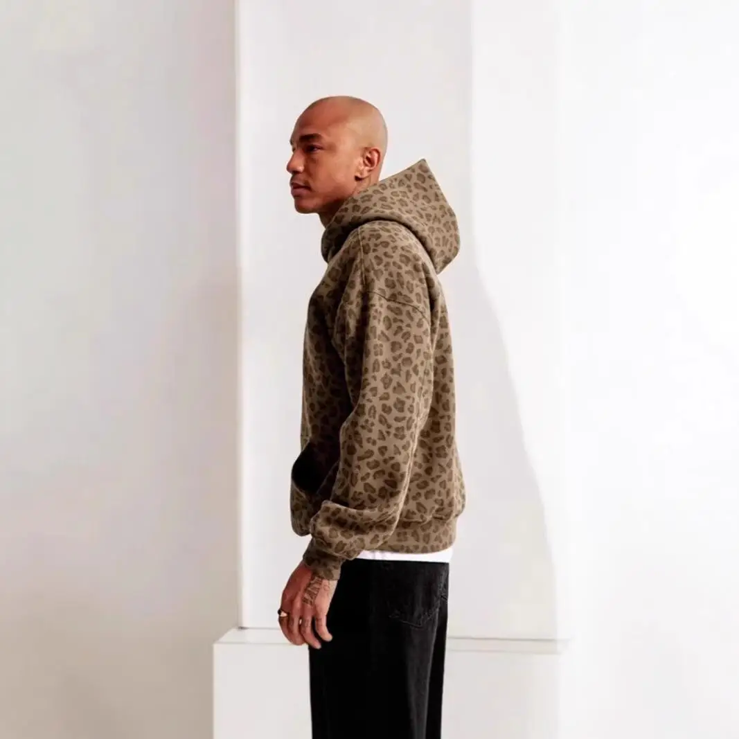 الخريف الشتاء ليوبارد طباعة هوديي عارضة الرياضة تنوعا طويلة Sve المرأة البلوز Faionable الشارع الشهير