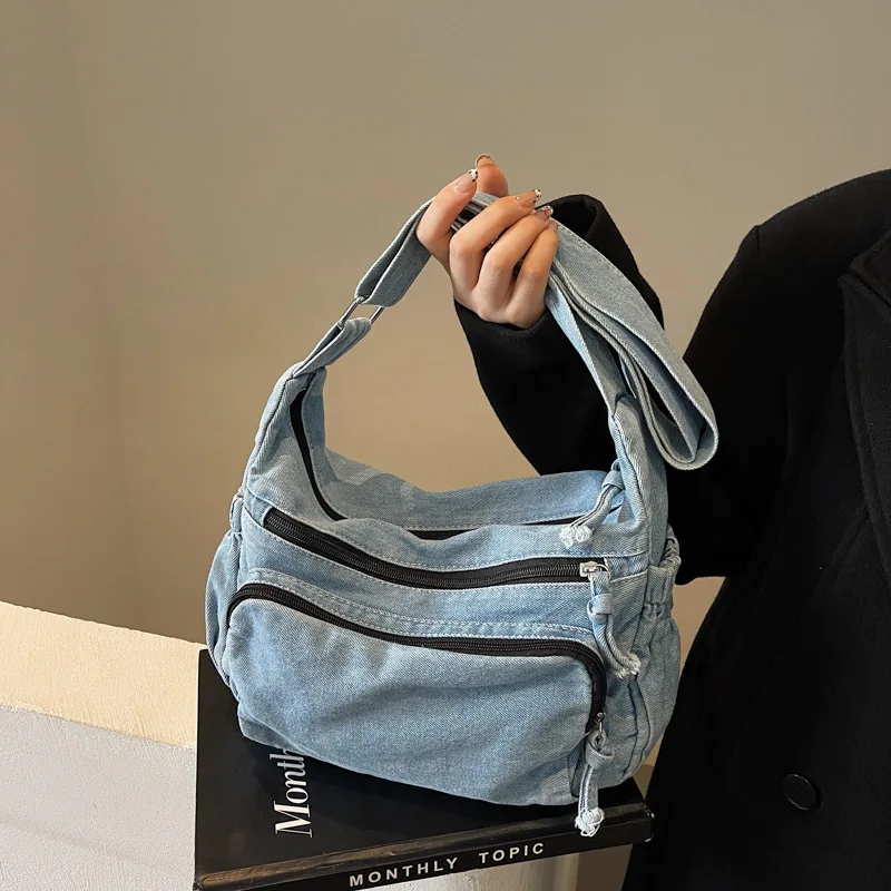 

Women's Bag Retro Literary Denim Mailman Bag 2025 New Campus Commuter Messenger Bag Foreign Shoulder Bag