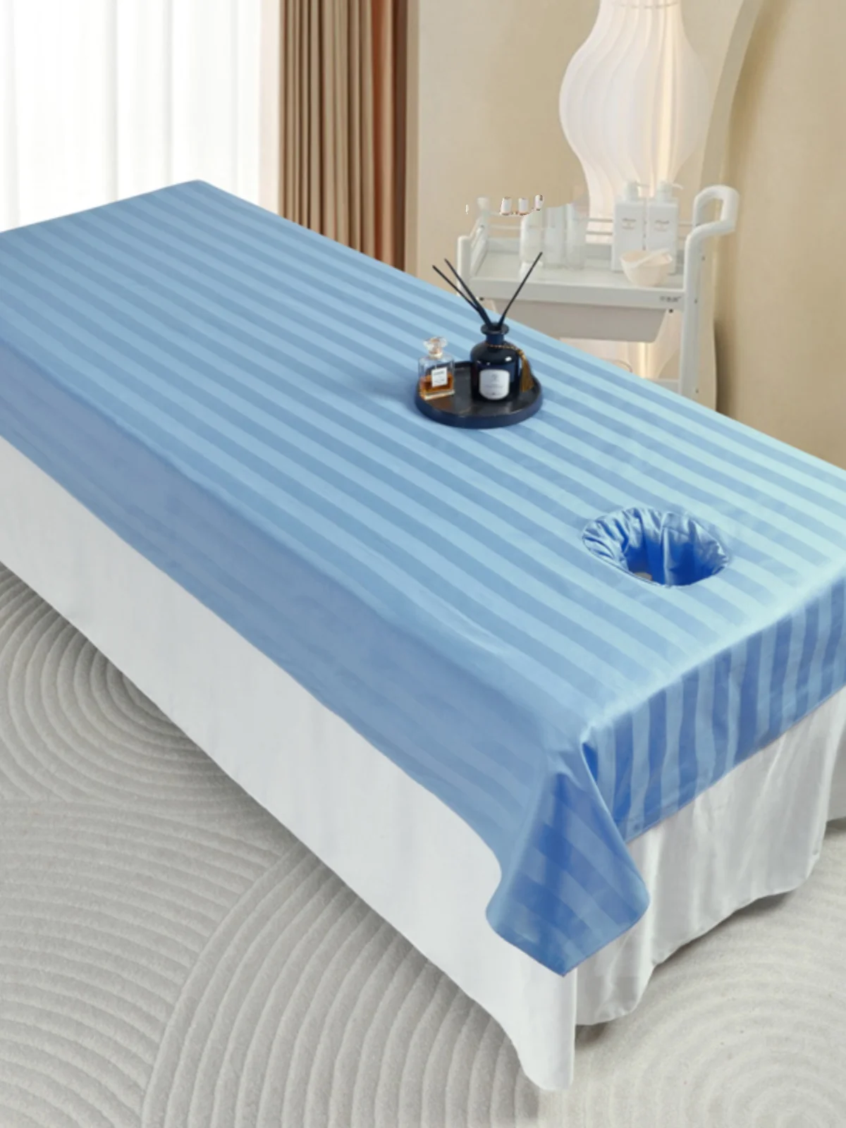 High-End Pure Cotton Beauty Bed Sheet for Spa Massage Therapy White Autumn Winter Style Hole Design Hospital Or Hotel Grade