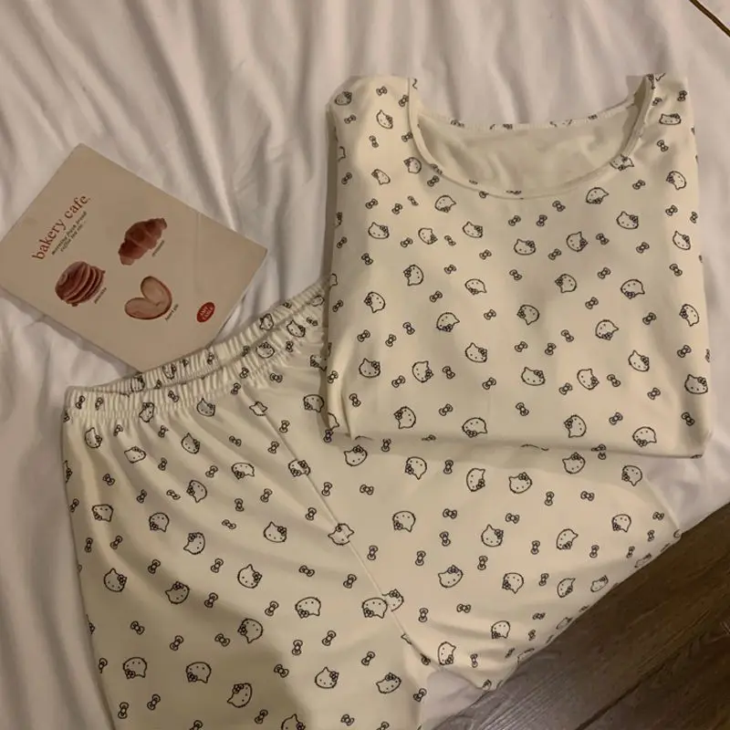 Женский зимний бархатный пижамный комплект Hello Kitty 2025 года, плюшевая термоуютная одежда для сна и домашняя одежда для дома для миниатюрных размеров