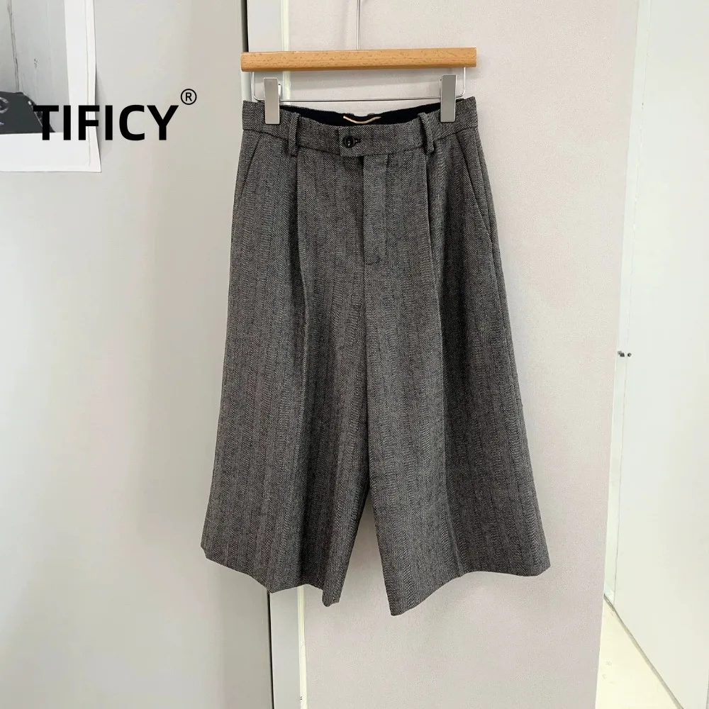 High Street Shorts Women's Herringbone Retro Simple Wool Cropped Pants Autumn New Front Three-dimensional Pleated Wide Leg Pants
