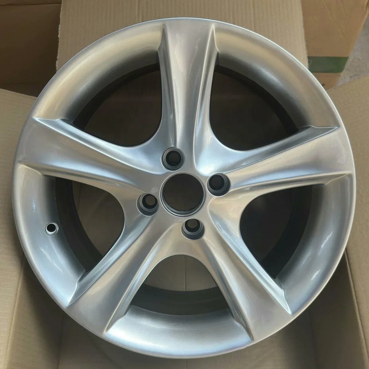 4 Holes Car Rims Wheels 13 14 Inch Structure Alloy  lack Silver Accessories Auto Steel Box Item Aluminium Pcs Color