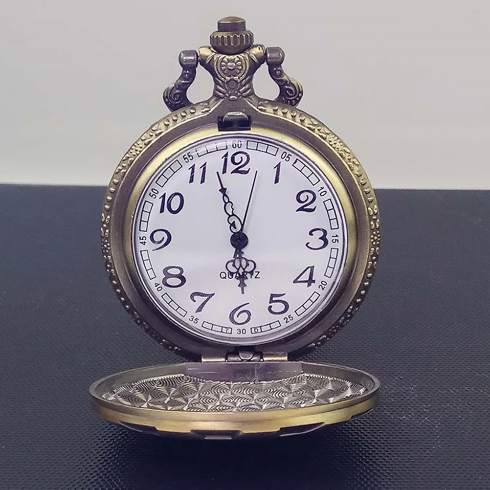 

Retro Pocket Watch Necklace Bronze Quartz Vintage Radiation with Chain Sweater Analog Man