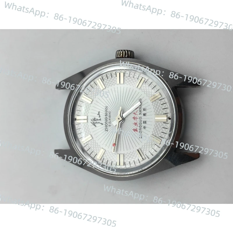 

Zhongshan Watch Industry Study Daqing Mechanical Manual Strip Nostalgic Commemoration Requires Self Washed Oil 35mm