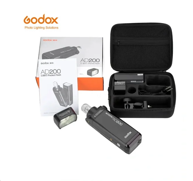 

Godox AD200 200Ws 2.4G TTL Flash Strobe 1/8000 HSS Cordless Monolight with 2900mAh Lithimu Battery 500 Full Power Shots