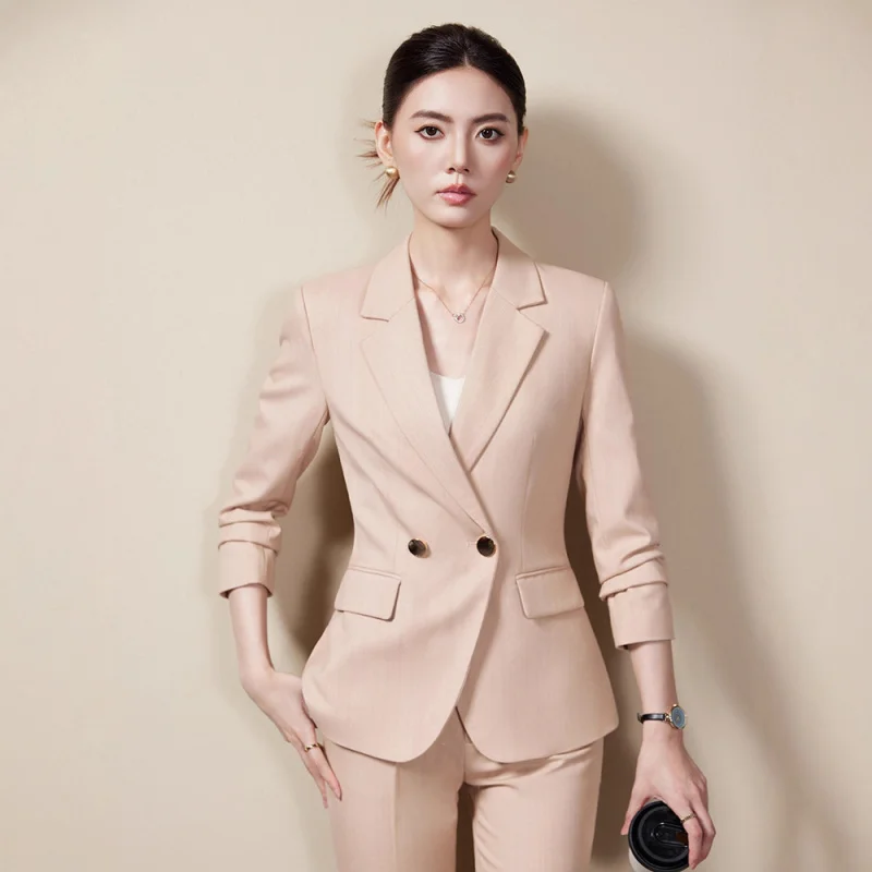 

Женский профессиональный деловой костюм для весны и осени 2025 года. Новая модель профессиональной рабочей одежды, пиджак для собеседований и поездок на работу.