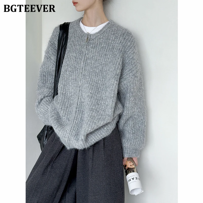 

BGTEEVER Casual Warm Loose Zipper Up Knitted Sweaters for Women Winter Long Sleeve O-neck Elegant Ladies Knitted Cardigans