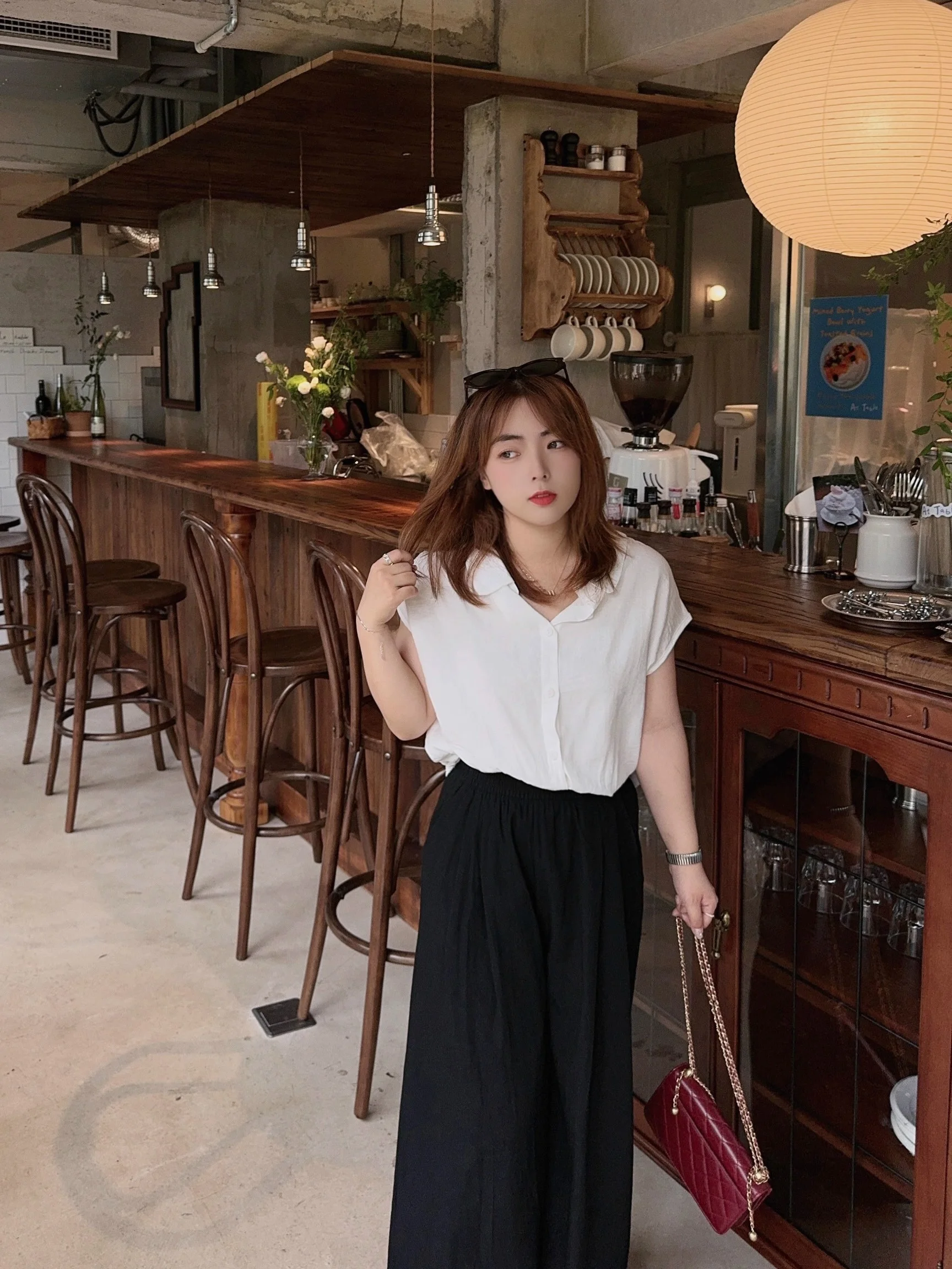 

Versatile White ort Sve irt 2-Way Wear Commute Casual Bird on Sauce Small Size Women's Premium Faion Polyester Fiber