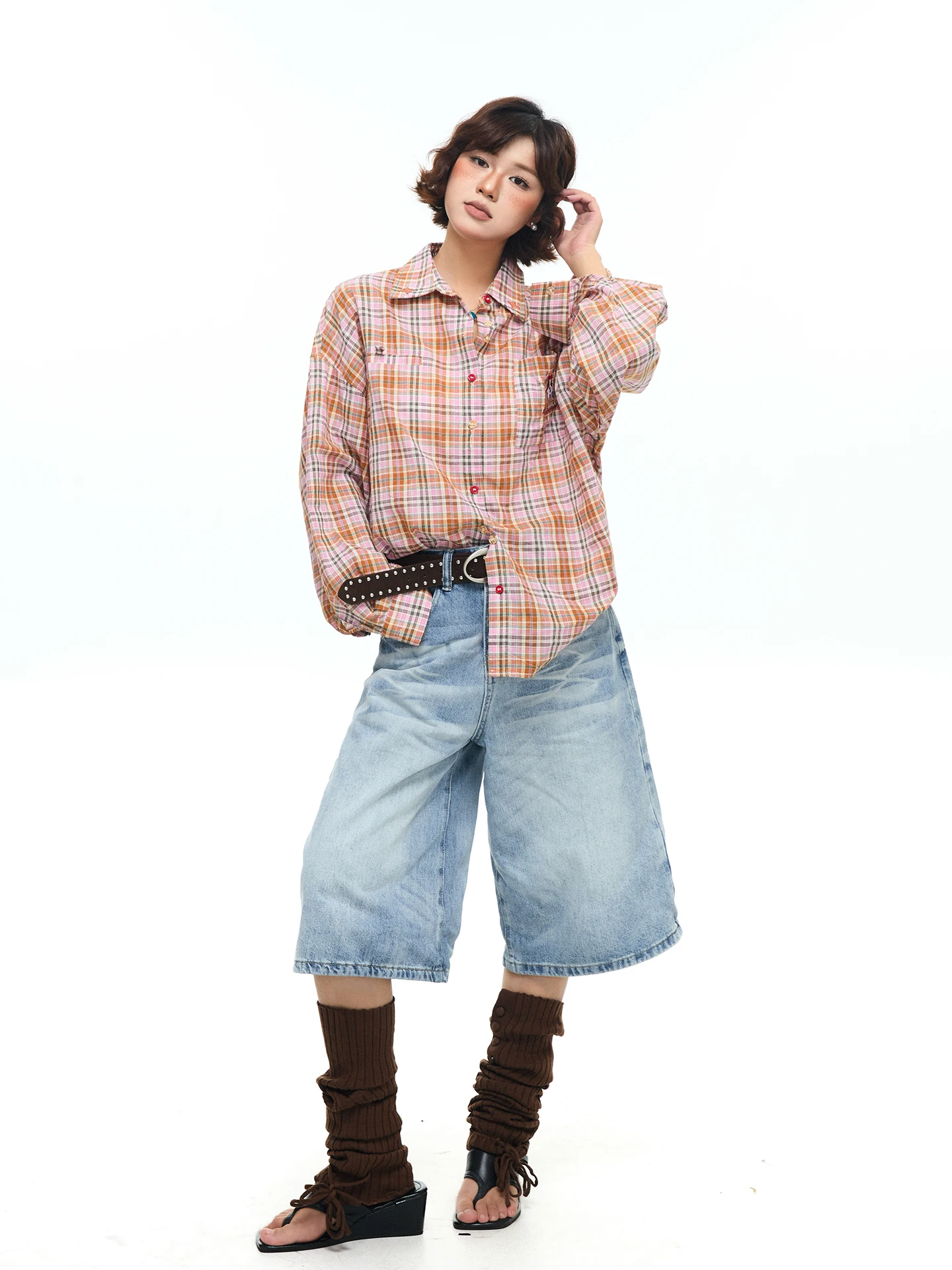 

Магазин Chen Zhanlao: Американская ретро-рубашка в клетку для женщин, весенняя, в стиле колледж, свободного кроя, повседневная, в гонконгском стиле, рубашка-пальто