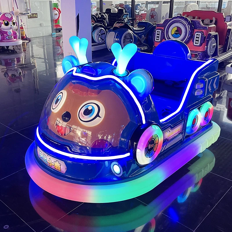 Outdoor electric playground equipment for children riding bumper cars, used in shopping malls and amusement parks