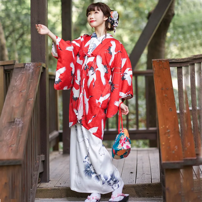 

Women Japanese Traditional Kimono Haori Red Cranes Modified Formal Wear Not Easy To Wrinkle Material Suit