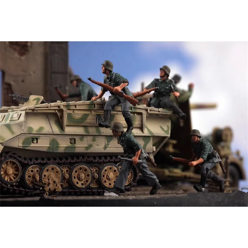 โมเดลเรซิ่นขนาด 1:72 รถทหารเยอรมัน Sd.Kfz.251 พร้อมทหารและอุปกรณ์ประกอบฉาก ของสะสม ตุ๊กตาโชว์