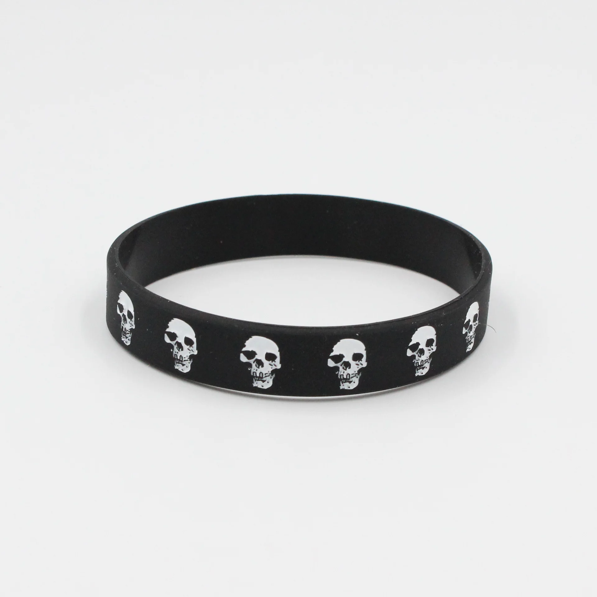 1PC New Casual Skull Silicone Rubber Wristband Sports Black White Bracelets&Bangles Hiphop Skeleton Band Women Men SH365