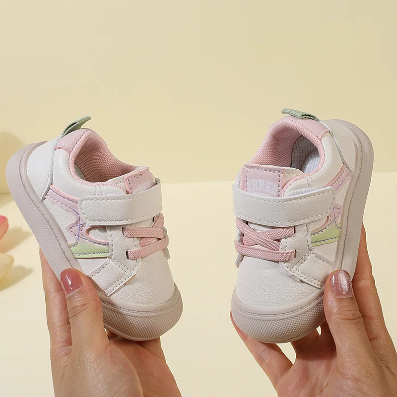 Novo sapato de bebê solas macias respiração conforto caminhantes anti deslizamento crianças sapato de lona versátil malha menino sapatos simples moda sapatos casuais