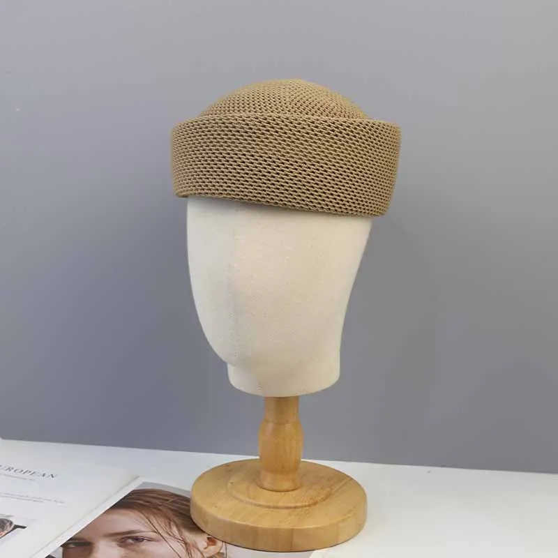 Béret en viscose vue de détail