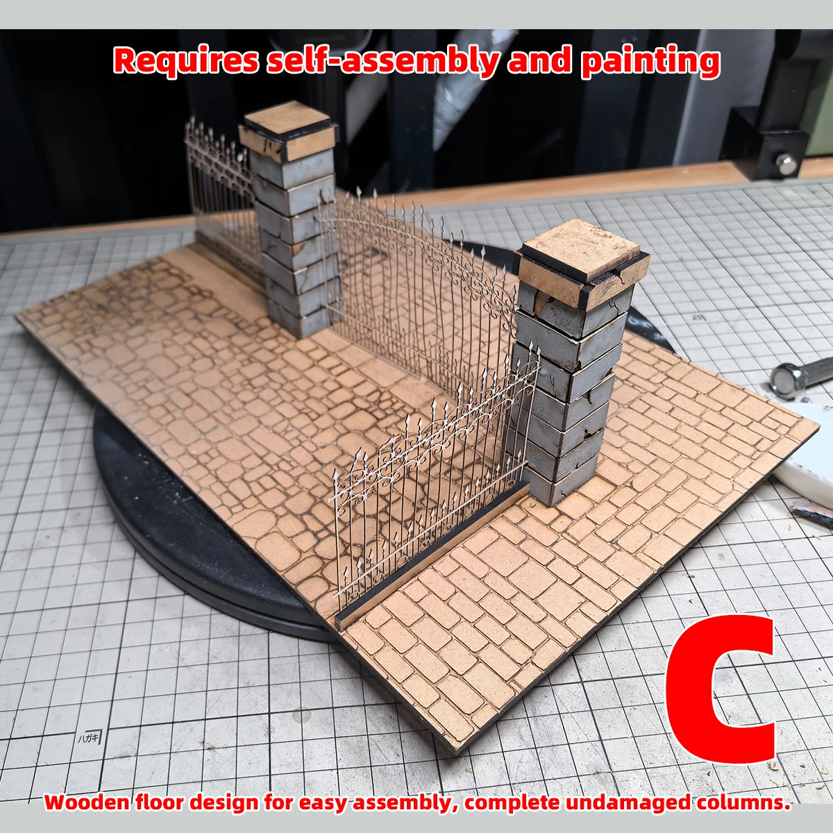 Architektonisches Modell zum Zusammenbauen, Miniaturgebäude, Architektur, Innenhof, Tor, Umzäunung, Mauer, Haus, Diorama, Maßstabsgetreues Modellbauset 1/35 – Detail 6