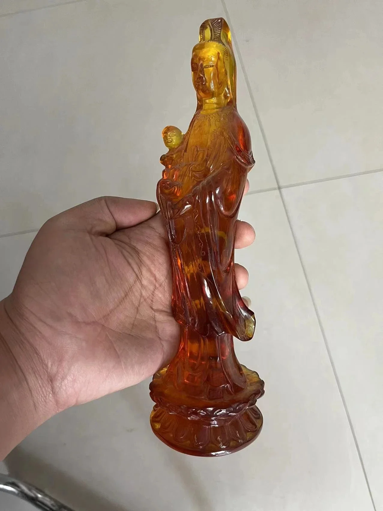 24cm*/China Rare Old Amber Carving Efficacy Kwan-Yin Send You Child Noble Statue