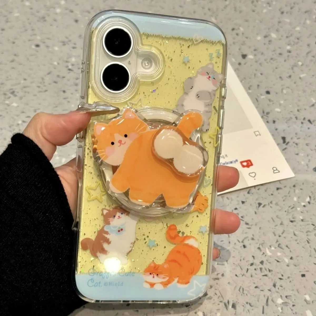 INS風のかわいい漫画風ジンジャーキャットマグネットホルダー グリップトック スマホスタンド iPhone 16 15 14対応 指リングホルダー