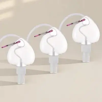 3 個のハート型スプレーボトル ポータブル 漏れ防止 詰め替え可能 トラベルボトル カラビナ付き 化粧品 香水 エッセンシャルオイル用