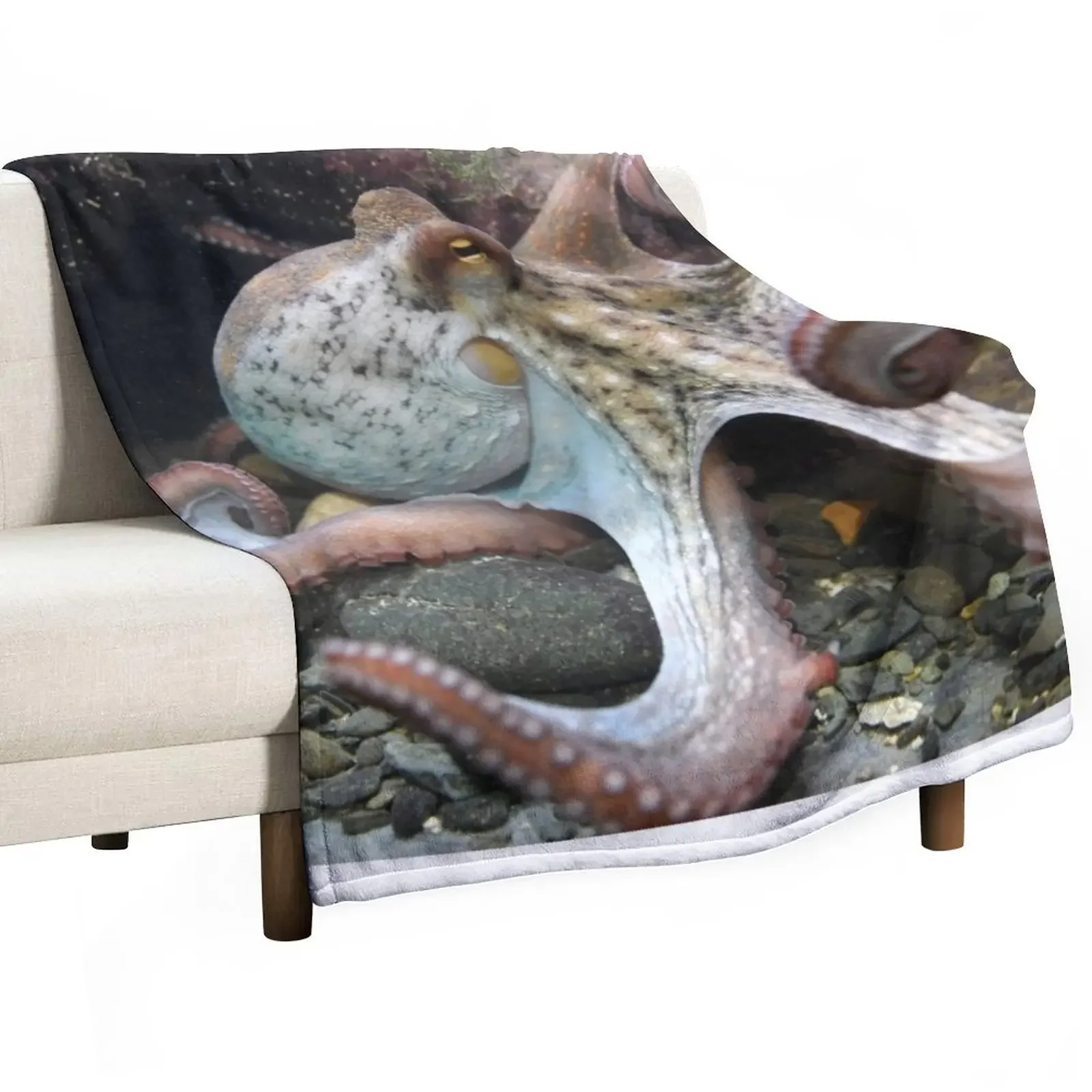 

octopus #003 Throw Blanket Thin Flannels Travel Blankets