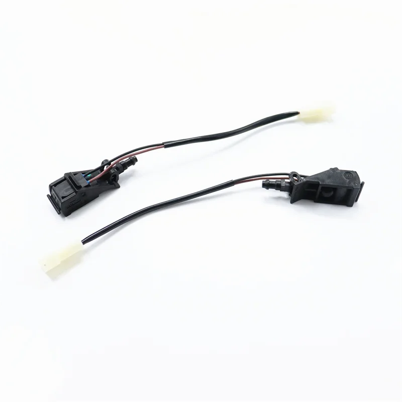 1/2Pcs Front Windshield Heated Washer Wiper Nozzle Sprinkler For VW Passat B5 Golf MK4 Bora Polo GOL Touareg Jetta 4 6E0955986B