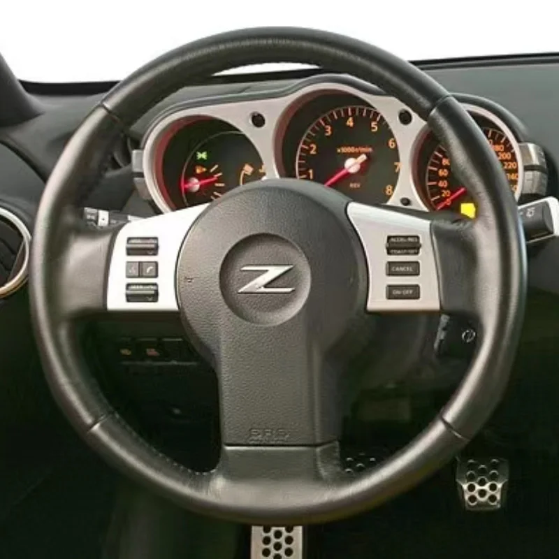 Customized Steering Wheel Cover for Nissan 350Z AT MT 2003 2004 2006 Hand-Stitch Leather Protection Car Steering Wheel Accessory