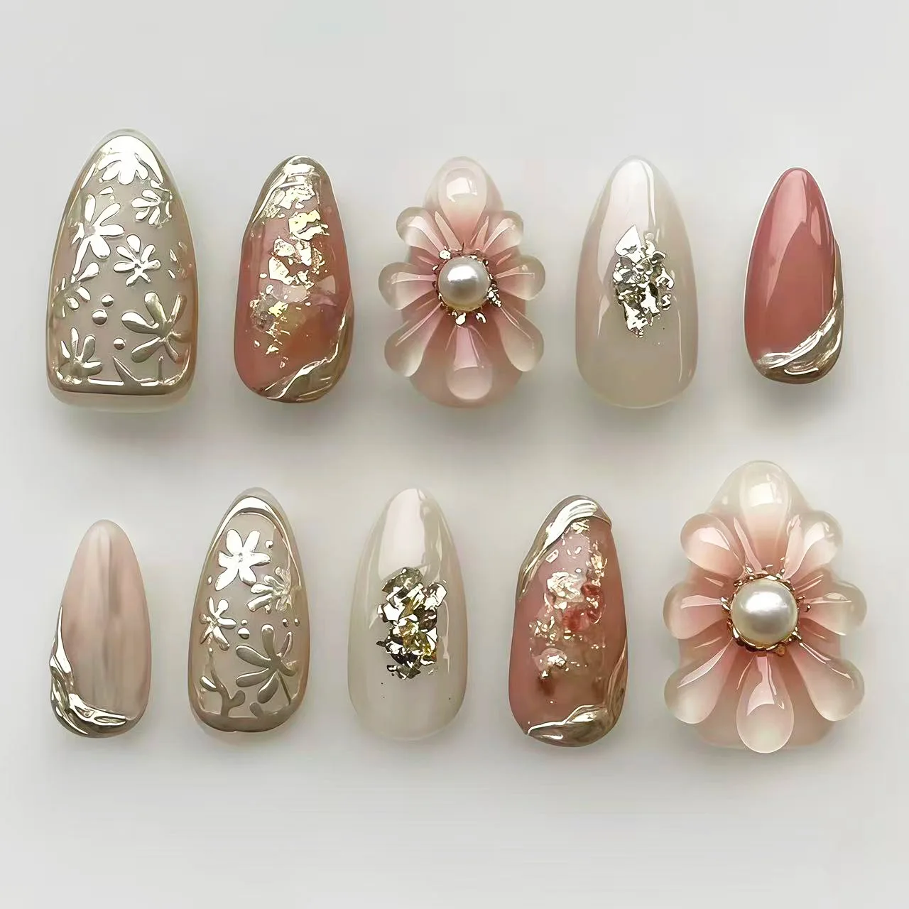 24Pcs 3D Flower Gilded Design False Nails Press on Pink Smudge Cat's Eye Fake Fingernail with Almond Head Reusable Manicure Tips