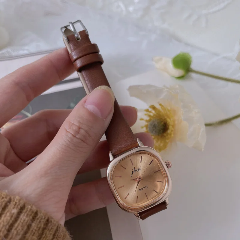 패션 스퀘어 여성 시계 간단한 학생 석영 손목 시계 레트로 가죽 스트랩 손목 시계 선물 Dropshipping Reloj Mujer