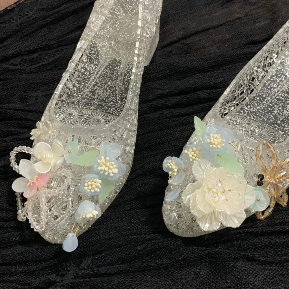 Цветочные-пряжки-для-обуви-желе-с-кристаллами-цветы-для-обуви-кисточка-жемчужный-кулон-модные-пластиковые-украшения-для-обуви-сандалии-аксессуары-для-обуви