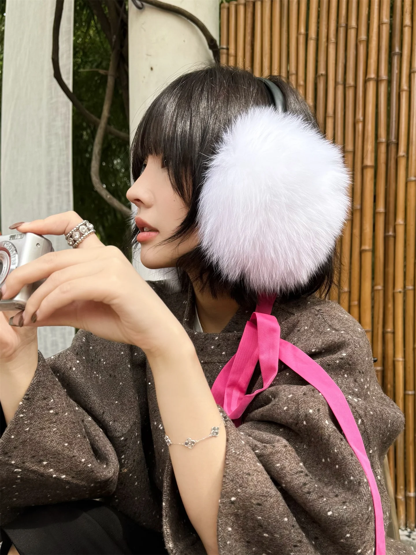 misneach-real-fur-ear-muffs-women's-winter-warmth-aosphere-sense-super-large-fur-plu-ear-covering-accories