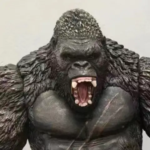 28 cm King Kong vs. Godzilla leksaksmodell 2021 filmversion King Kong Skull Island Gorilla Monsterdocka present 6 best sales sh monsterarts - №3