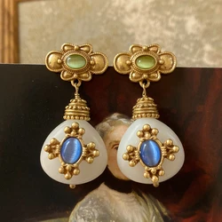 Retro luxury elegant style personalized white natural agate earrings for women