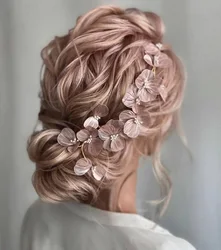 Çiçek Hairband gelin saç takı inci kristal kafa doğum günü partisi Tiara düğün saç aksesuarları kadınlar için Marrige taç