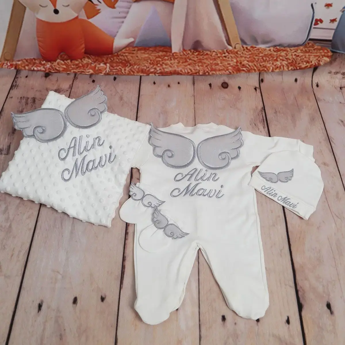 Dollbling Hospital Exit 3pcs Plus Blanket Embroidery Name Newborn Angle Wings Romper Blanket  Nursery Bedding Swaddle Outfit