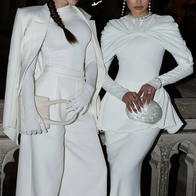 

Elegant round Neck Dress with Pleated Long Sleeves Hip Hugging Slimming Half Skirt for Women