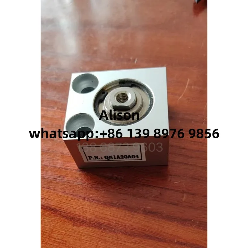 

Короткоходовой цилиндр Camozzi QN1A12A04 QN1A20A04 одностороннего действия с пружинным приводом