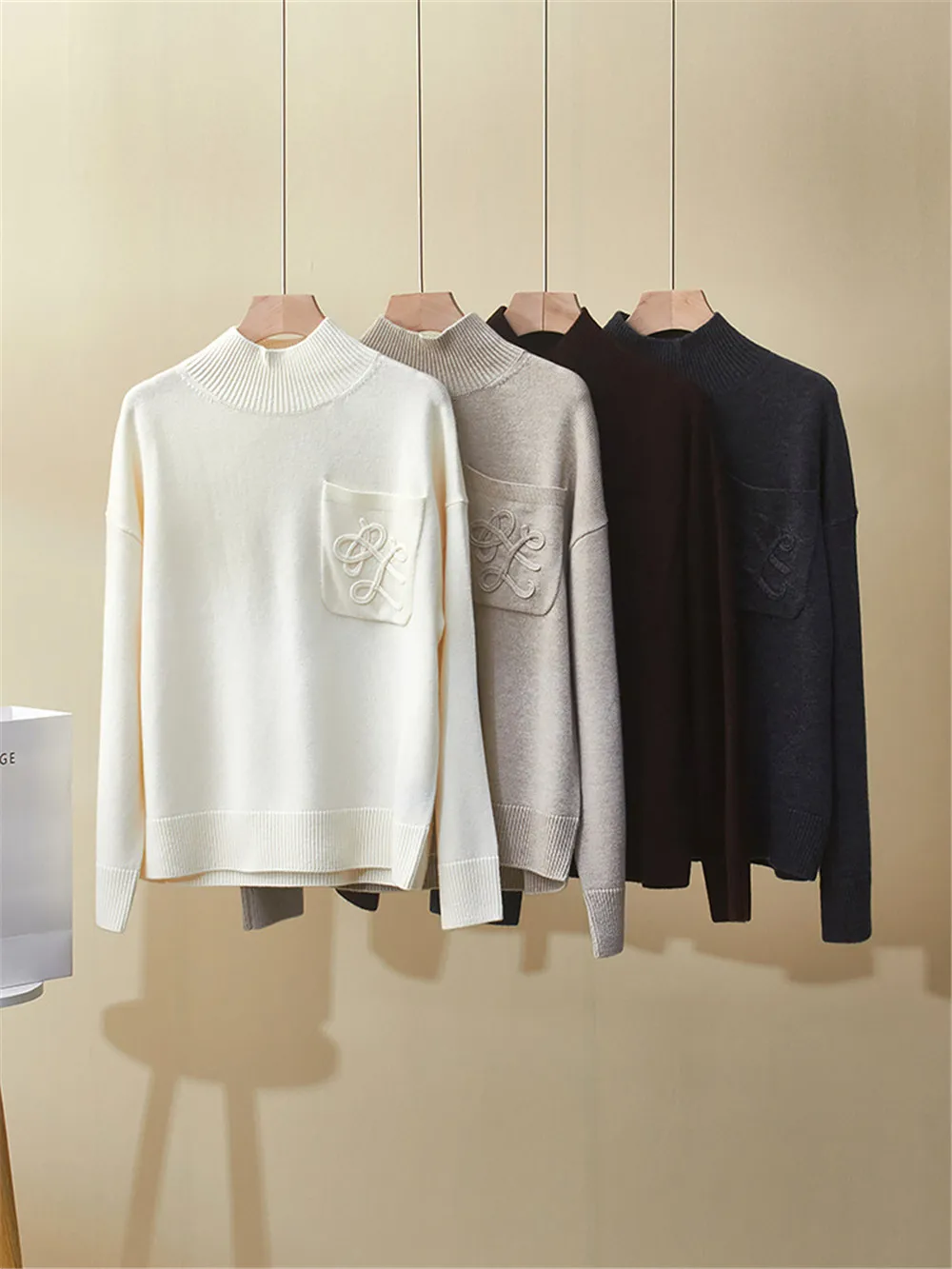 

Women's New Winter Stand Up Collar Loose Chest Embroidered Versatile Casual Knitted Cashmere Pullover